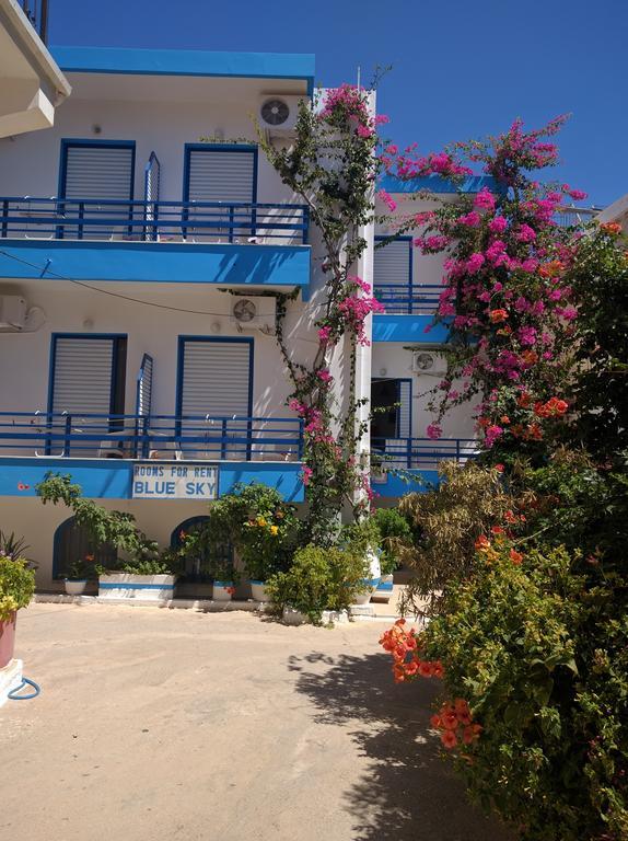 Blue Sky Apartment Palaiochora Exterior photo