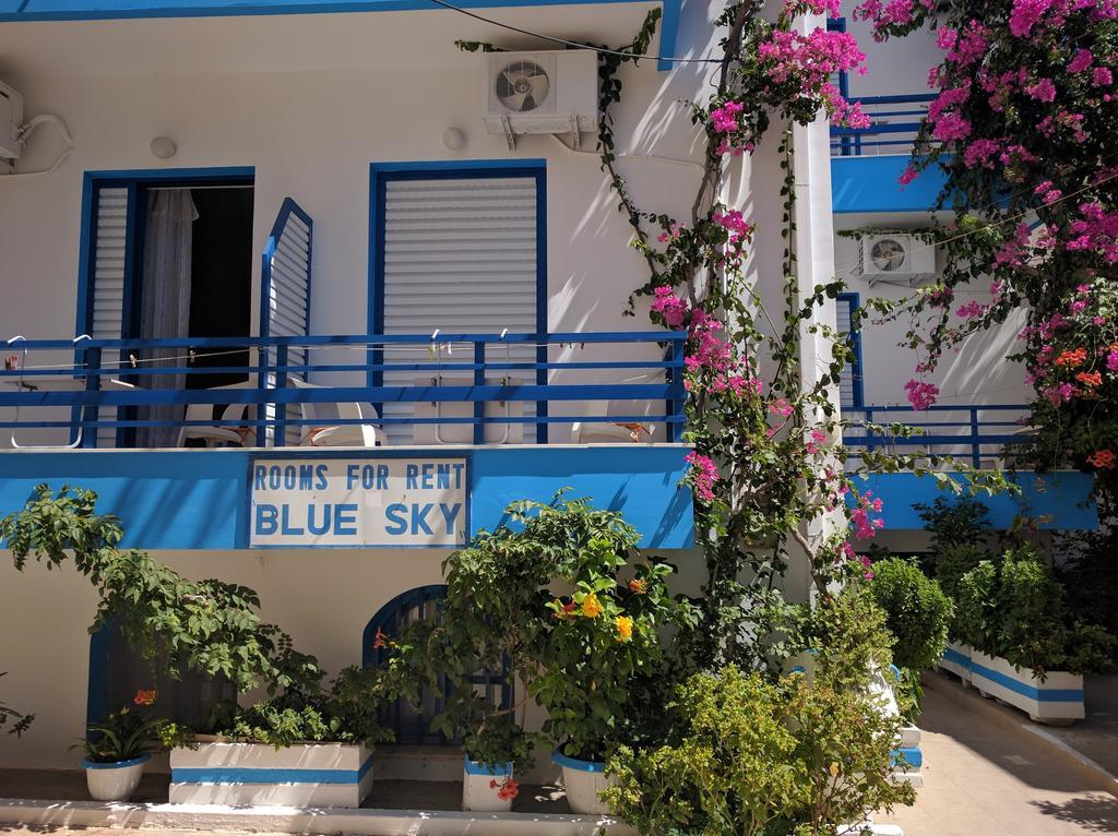 Blue Sky Apartment Palaiochora Exterior photo